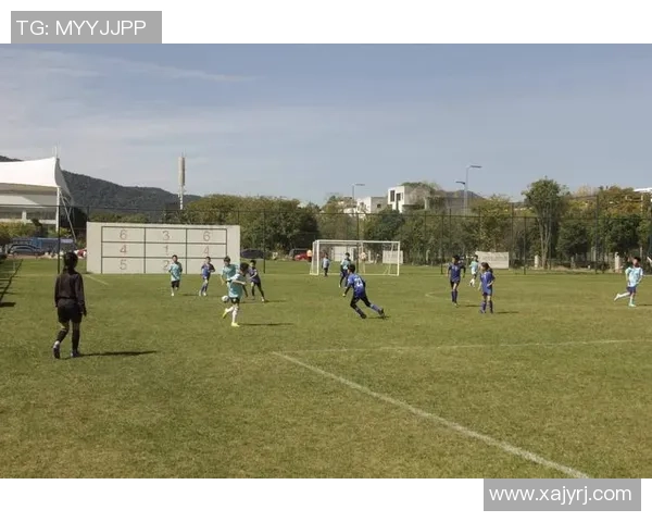 薛姓足球明星拼搏历程展现绿茵赛场激情与不懈追梦精神 薛姓足球明星拼搏历程展现绿茵赛场激情与不懈追梦精神