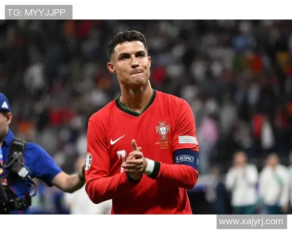 足球巨星技巧揭秘 全面解析梅西C罗等顶级球员训练秘笈 足球巨星技巧揭秘 全面解析梅西C罗等顶级球员训练秘笈